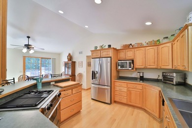Don't miss this 4+ bedroom, three-bath executive home located in - photo 4