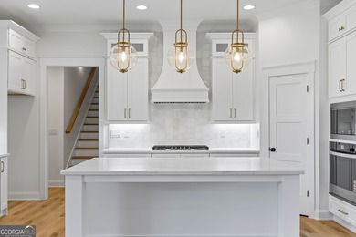 Stunning Modern Farmhouse in Exclusive Flat Creek Retreat - 5