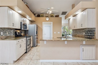 Welcome to this beautifully maintained 3-bedroom + den, 2-bath - photo 16