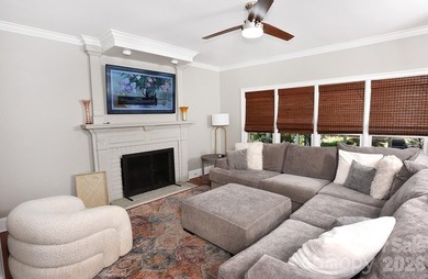 Welcome to 18719 Cannon Crossing Way in Davidson. This - photo 8