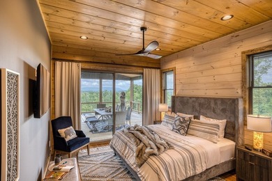 Welcome to Oakwood Estates, a bespoke mountain estate where - photo 20