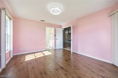 Welcome to this beautifully maintained 3-bedroom + den, 2-bath - photo 21