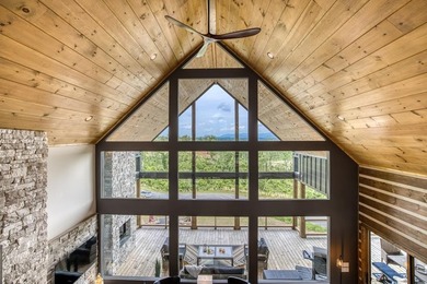 Welcome to Oakwood Estates, a bespoke mountain estate where - photo 25