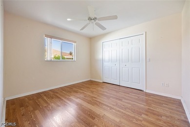 Welcome to this beautifully maintained 3-bedroom + den, 2-bath - photo 29
