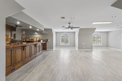Nestled in the prestigious Pine Shadows Airpark, 3561 Downwind - photo 35
