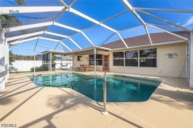 Welcome to this beautifully maintained 3-bedroom + den, 2-bath - photo 40