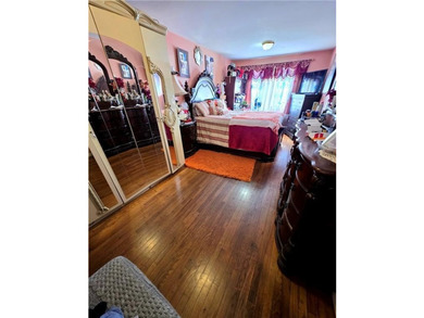 2 FAMILY 3 BEDROOM OVER 2 BEDROOM WITH FINISH BASEMENT PVT DRIVE - photo 9