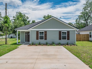 Affordable NEW construction that HAS IT ALL! $7500 seller - photo 3
