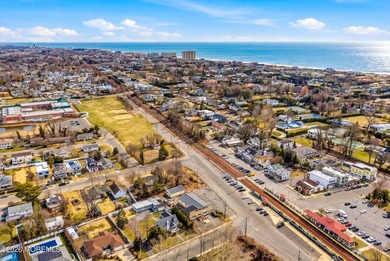 Set on a 0.35-acre parcel in the sought-after Elberon section - photo 14