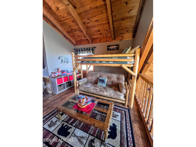 Private mountain cabin situated on approximately 0.88 acres in - photo 25