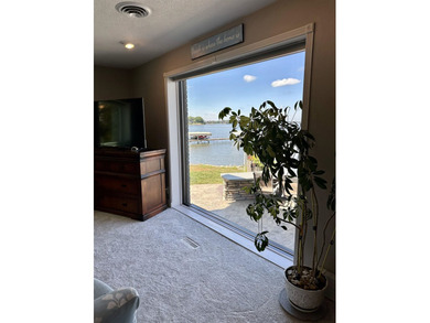 The ultimate lakefront oasis awaits you at 616 Lakeshore Dr - photo 27