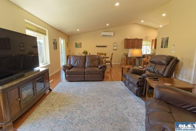Quality built one level mountain view home in desirable Sequim - photo 8