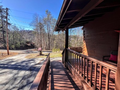 Private mountain cabin situated on approximately 0.88 acres in - photo 33