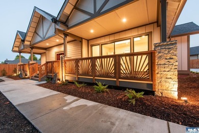Exceptional new construction in The Meadows showcasing 2,622 - photo 3