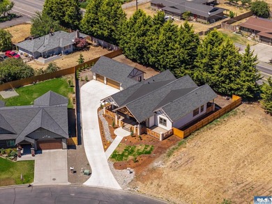 Exceptional new construction in The Meadows showcasing 2,622 - photo 6