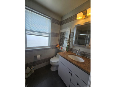 Welcome to this Beatiful 4Bed 3Full Bath duplex-style condo in - photo 8