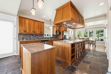 Exceptional craftsman home by Alan Armstrong Construction - photo 9
