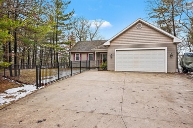 Exceptional Lakefront Living on Lake Allegan! SOLD - photo 4