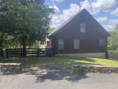 Lake Home For Sale in Lancaster, Kentucky