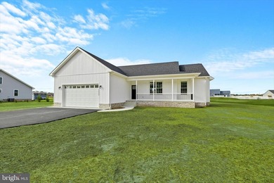 (private lake, pond, coastal) Home For Sale in Seaford Delaware