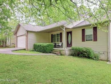 Lake Home For Sale in Crossville, Tennessee