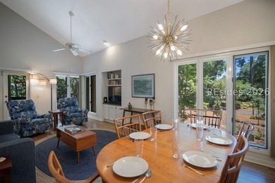 Discover the perfect blend of comfort, style, and resort living - photo 15