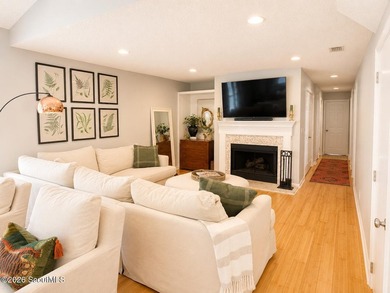 Welcome to Lowcountry living in the heart of St. Simons Island! - photo 7