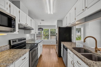 Welcome to Lowcountry living in the heart of St. Simons Island! - photo 10