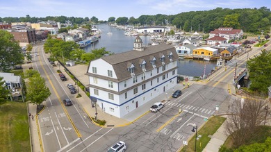 Black River Condo For Sale in South Haven Michigan