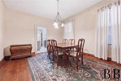 It is our absolute pleasure to present this fantastic 2 family - photo 5