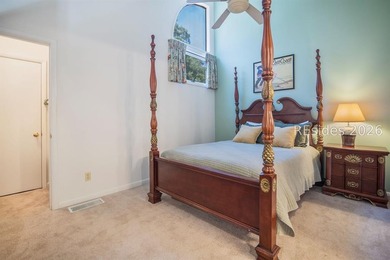 Discover the perfect blend of comfort, style, and resort living - photo 26