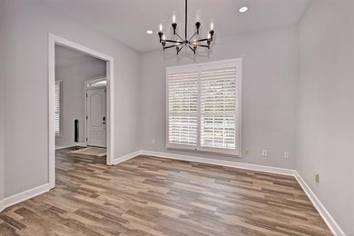 Versatile, Spacious, Move-In Ready - With NO HOA in the heart of - photo 7