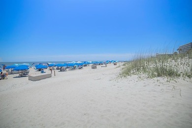 Discover the perfect blend of comfort, style, and resort living - photo 35
