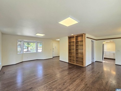 A perfect blend of space and community, this well maintained - photo 5