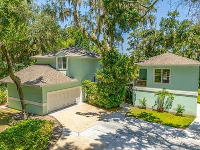 Custom Contemporary Retreat with Guest Cottage & Marsh Views - - photo 3