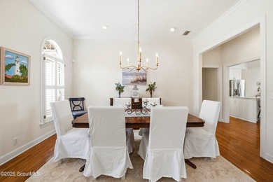 Experience the perfect blend of timeless elegance and effortless - photo 3