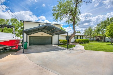 Completely remodeled 3-bedroom, 3-bathroom lake house offering - photo 3