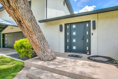 Completely remodeled 3-bedroom, 3-bathroom lake house offering - photo 7