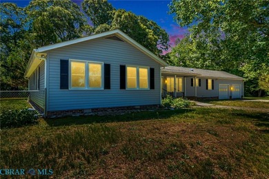 Charming waterfront property located at 178 Greenfield Rd. in - photo 1