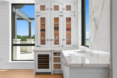 Truly one of a kind, this is the type of condominium you have - photo 8