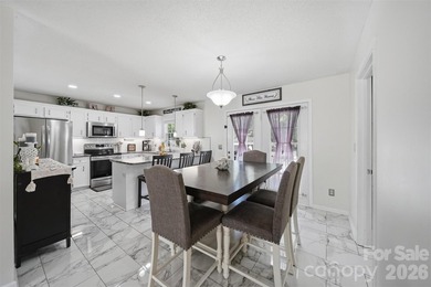 927 Victoria Avenue is a truly rare offering: an UPDATED, RANCH - photo 10