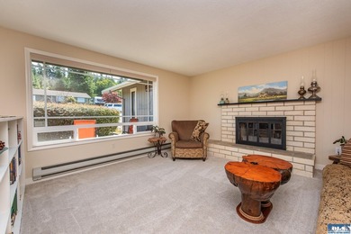 Perched above Sequim, this beautifully updated 3-bedroom, 2-bath - photo 8
