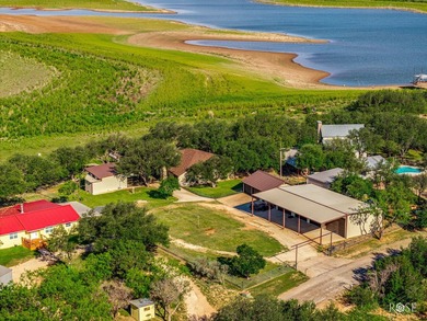 Oak Creek Reservoir Home For Sale in Blackwell Texas