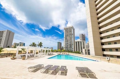 Stunning high floor one bedroom condo at Waikiki Hawaiian - photo 19