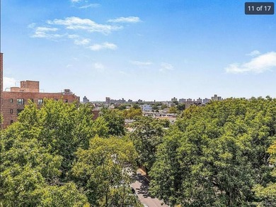 Realtors, please call ShowingTime for shows. Parkchester South - photo 19