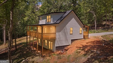 PICTURESQUE NORTHEAST GEORGIA SETTING OF 3 PRIVATE, WOODED ACRES - photo 26