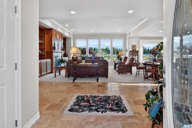 Experience refined Northwest living in this meticulously - photo 6