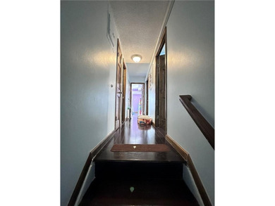 Elmwood Park Condominium! This bright and airy 3rd-floor unit - photo 10