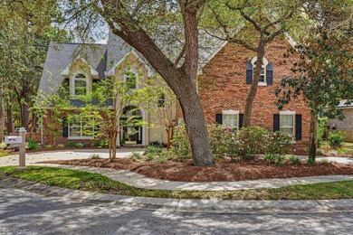 Under Contract with 72 Hour Kick Out. Welcome to 1004 Crooked - photo 8