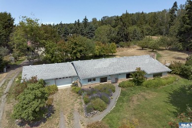 Country Living with Endless Potential on 2.47 Fertile Acres - photo 2